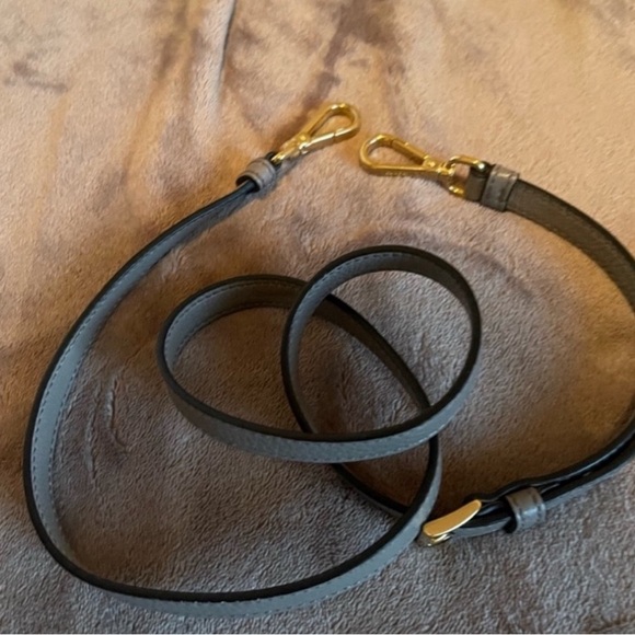 Prada Vitello Daino - Picture 8 of 13